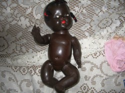 BLACK DOLL RED RIBBONS MAIN SUIT_03